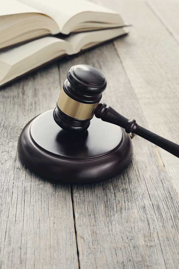 Litigation gavel